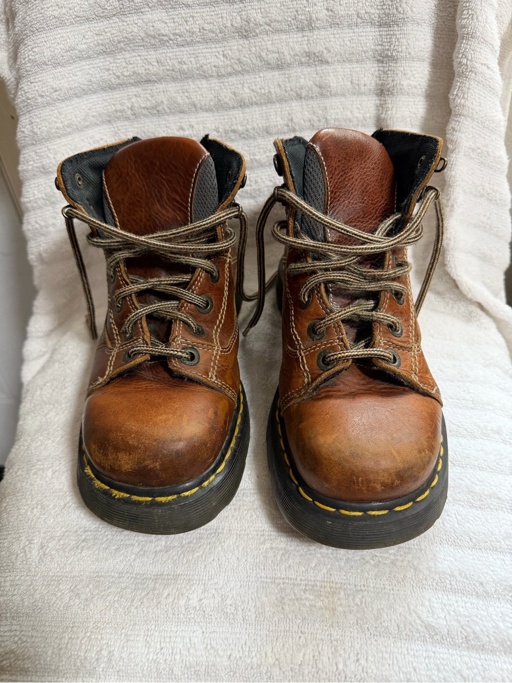 Vintage Y2K Dr Martens 8A07 Brown leather Chunky Ankle Boots Men Size 9